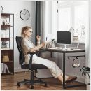 Ergonomische bureaustoel met verstelbare armleuningen