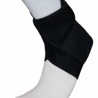 Gladiator Lichtgewicht enkelbrace Max straps aantrekken