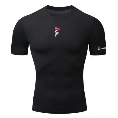 gladiator sports pakket compressiebroek en shirt heren shirt in zwart van voren gefotografeerd